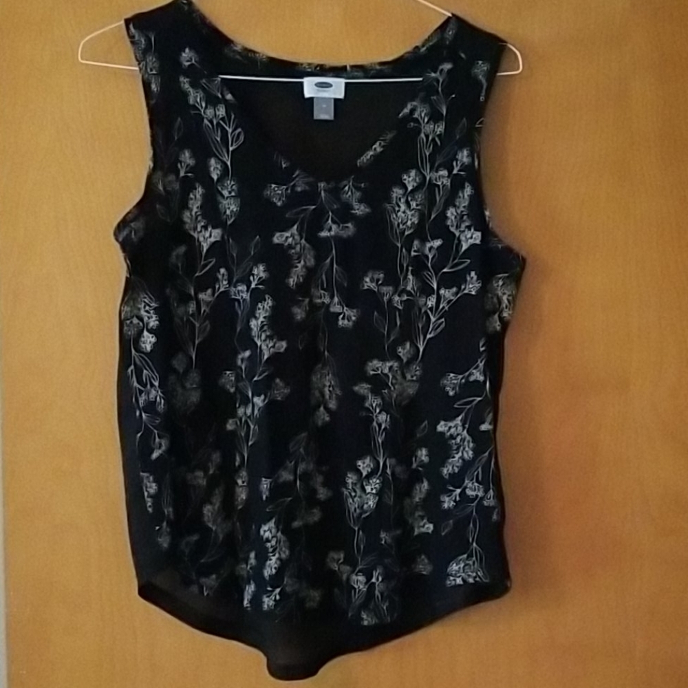 Old Navy sleeveless top